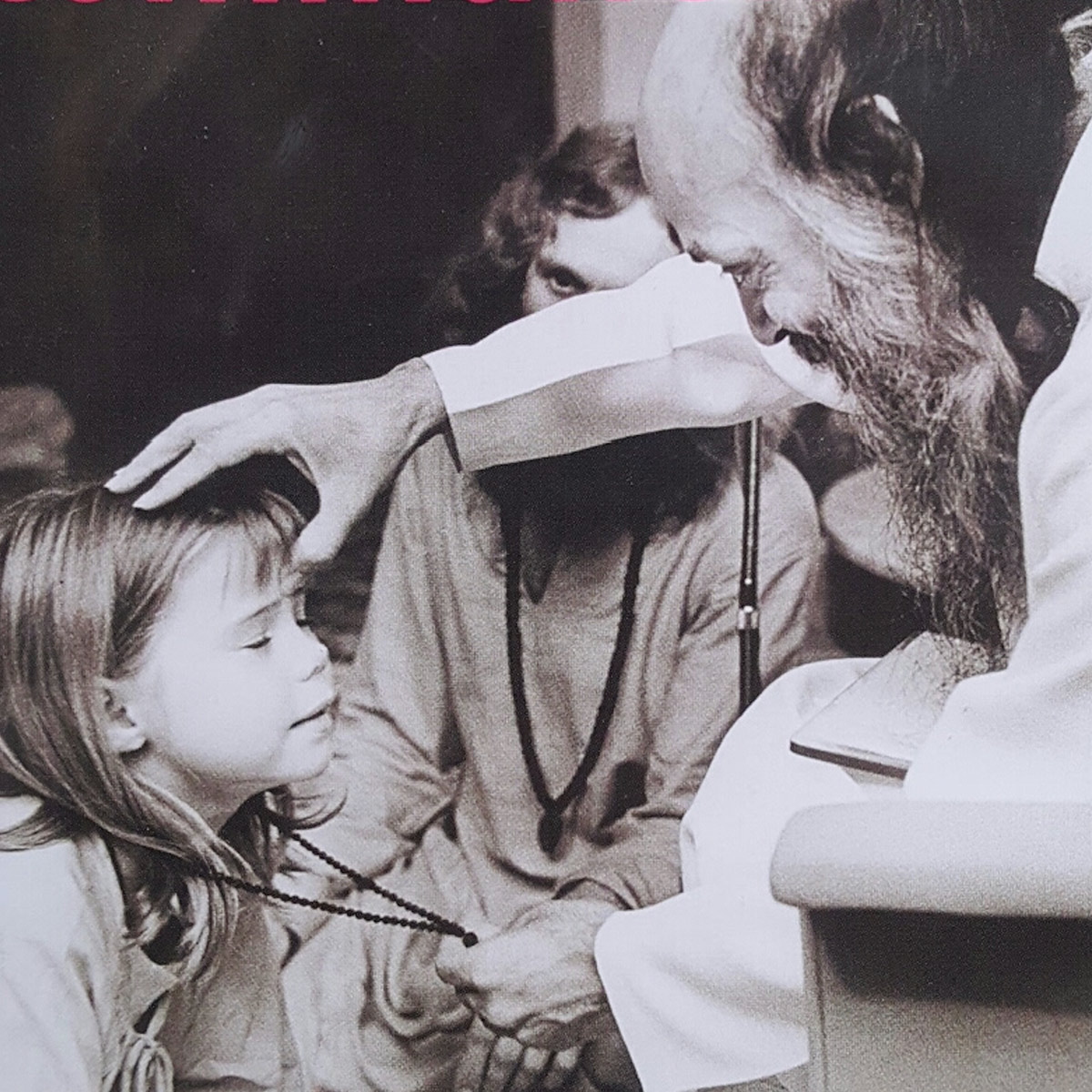 La terrible –y silenciada– historia de los niños esclavos sexuales en la secta de Osho